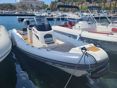 BATEAU D'OCCASION ADRENALINA 7.0