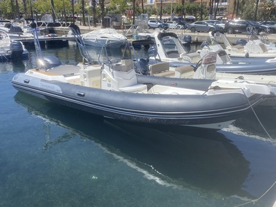 BATEAU D'OCCASION TEMPEST 700